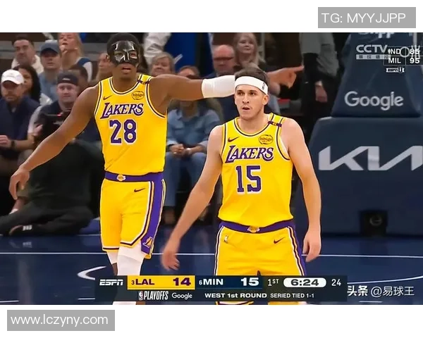 热火与湖人G5对决格林关键表现引发热议球迷期待精彩瞬间 热火与湖人G5对决格林关键表现引发热议球迷期待精彩瞬间